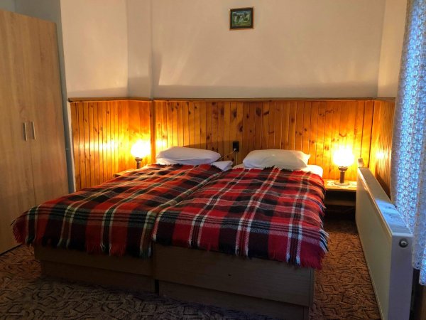 Borovets- Alpine chalet and barbecue outside — foto 3