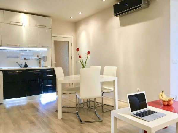 Super Central lovely and clean appartment — снимка 4