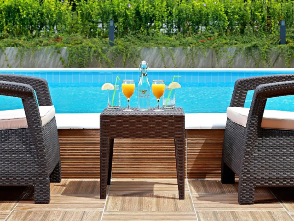 White Rock Castle Apartments - Pool & SPA — снимка 4