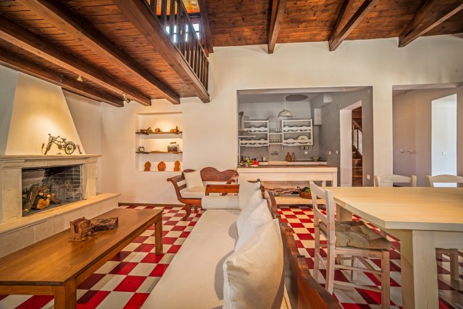ERMIONI FOOD & WINE VILLA — фотографија 6