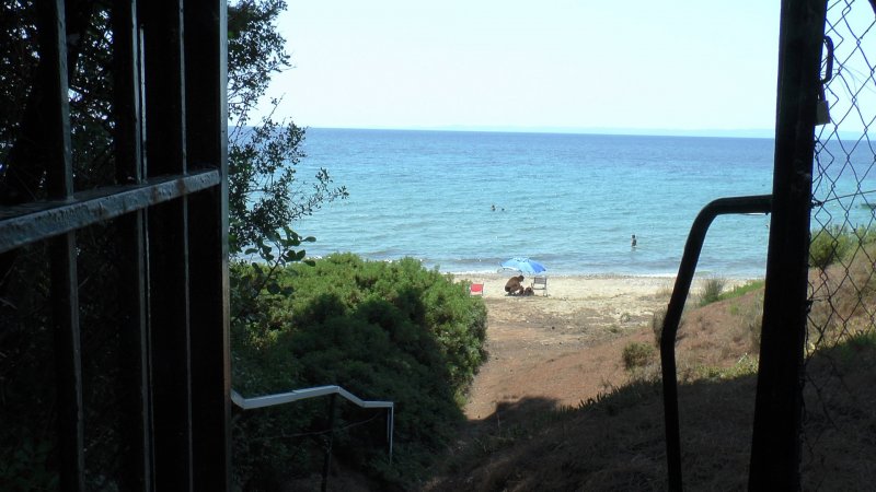 Sea front villa — снимка 4