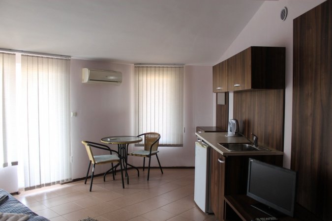 Студио в Sunny House Family — снимка 1