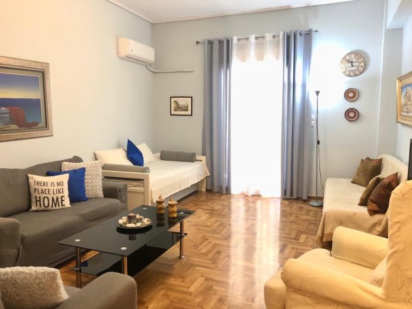 80m2 красив ап, на 5 мин. Пеша до акрополис — снимка 2