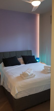 Central Apartment right next to Acropolis ! — снимка 3