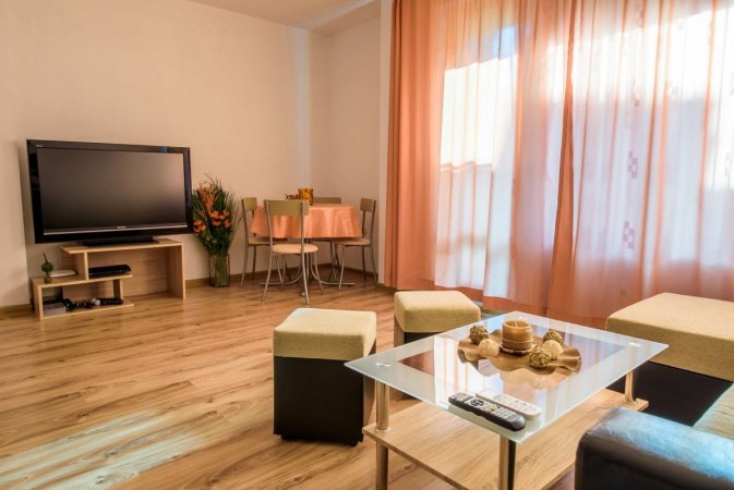 Domus Apartment — фотографија 3
