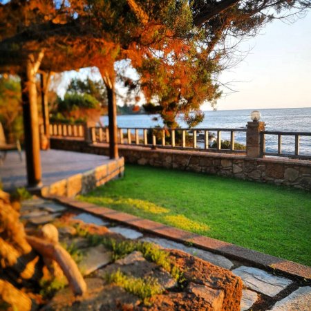 Genari Beach Apartments — снимка 1