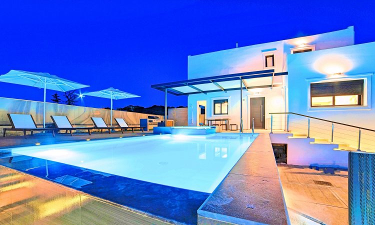 Perla Bianca Villa Heated Pool — снимка 1