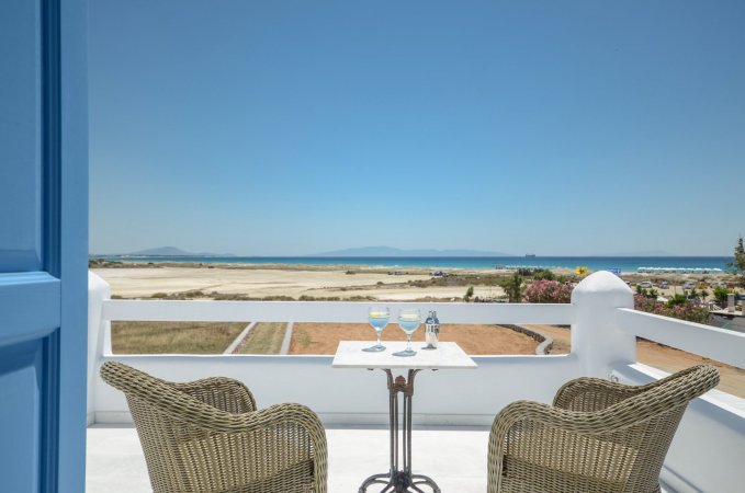 Naxos m vigla beachfront Two-Bedroom villa(5person) — снимка 1