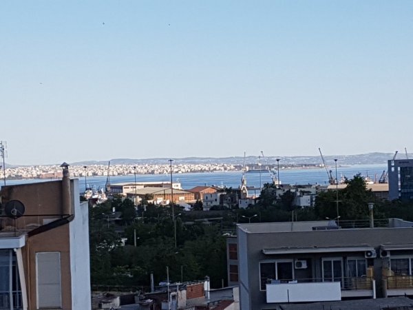 Cute studio with a sea view — снимка 3