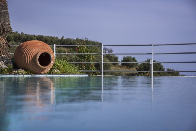 Athina Luxury Villas — снимка 1