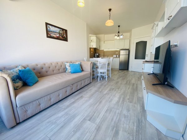 Luxury 1BD Ap In Private Lamer Complex - First Line, Pool and Private Beach. — foto 4