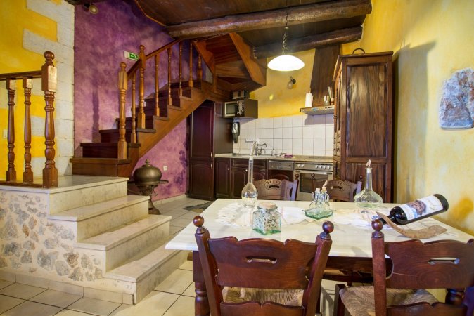 Purple villa Malotira — фотографија 3