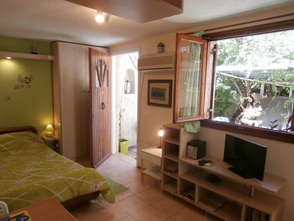 Athens Glyfada Studio — снимка 5