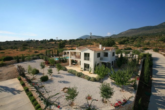 Ideales Resort Grand 4 bedroom villa Linatela — снимка 2