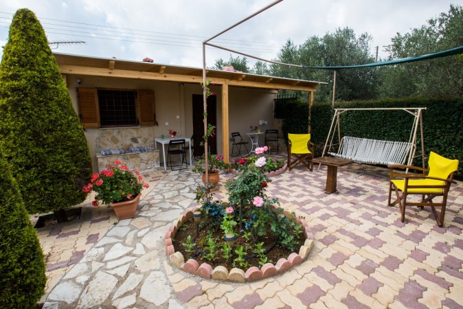 olive house "studio" — снимка 5