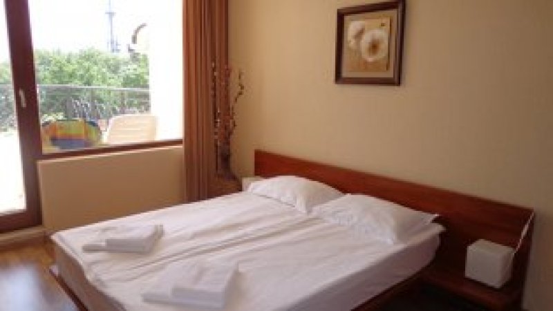 Apartment near the beach in Golden sands — фотографија 2