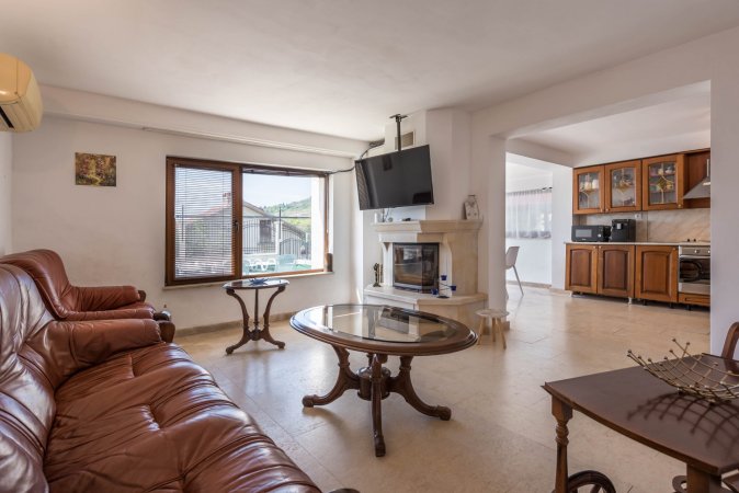 Villa Sineva - Panorama, Pool and BBQ — foto 2