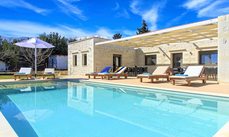 Orientem Villa Heated Pool — foto 4