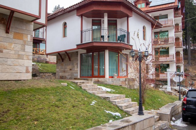 Вила в комплекс Pamporovo Village — снимка 1