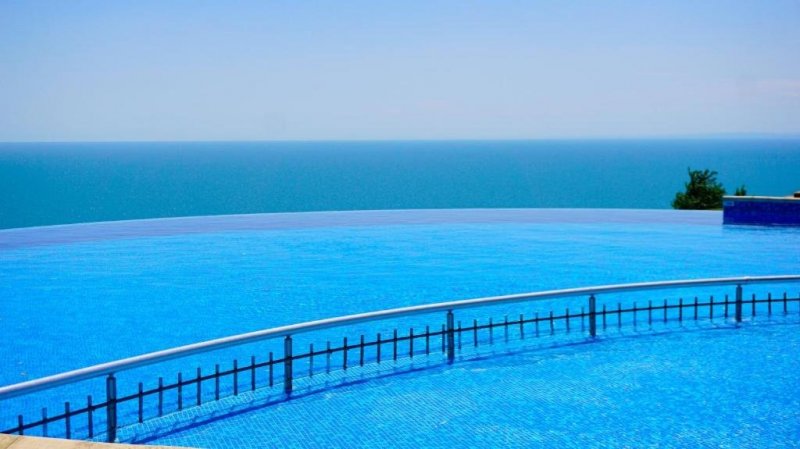 Sea view Infinity Studio for Two - July Morning complex — снимка 5