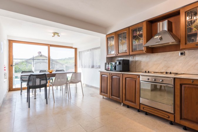 Villa Sineva - Panorama, Pool and BBQ — foto 3