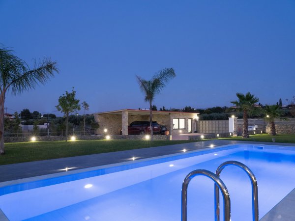 Villa David with private pool — снимка 2