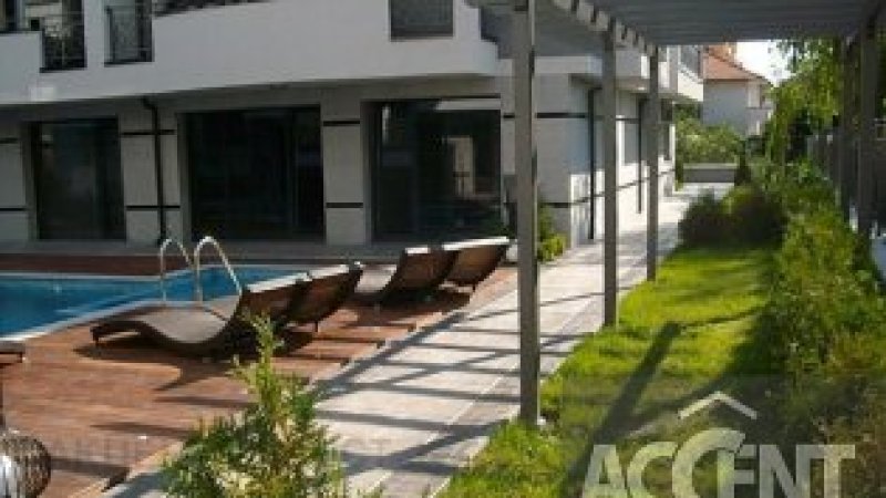 Apartment in NIGHT BRIZE complex — фотографија 2