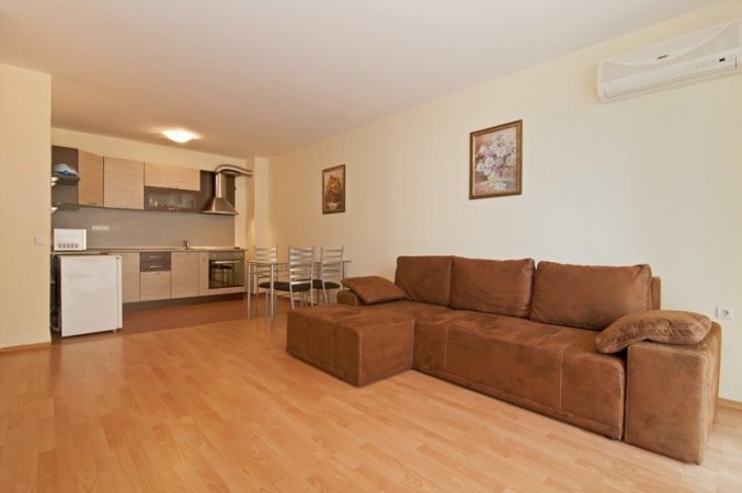 Apartment — снимка 3