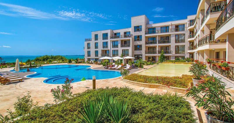 АПАРТАМЕНТ 16E в апарт комплекс Diamond Beach — снимка 3