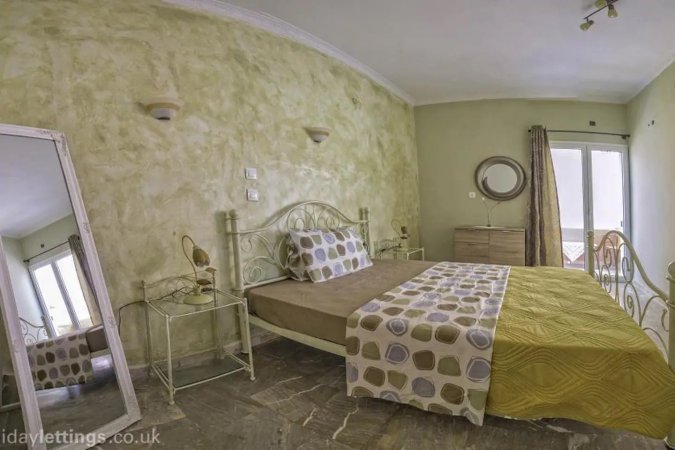 LUXURY APARTMENT 100MT  FROM BEACH — снимка 1