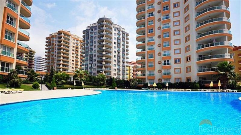 Apartments in gated complex in Alania