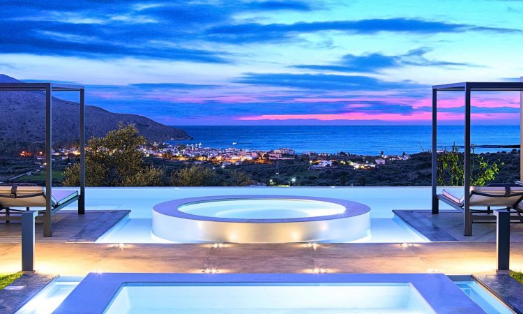 Mistral Suite Heated Pool — снимка 1