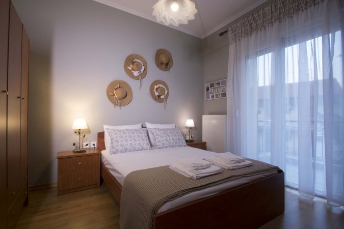 BOUTIQUE OLYMPIA-IRINI LIOTCHORO — снимка 2