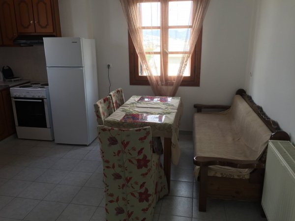 Depis home for 7 people Naxos town — фотографија 6