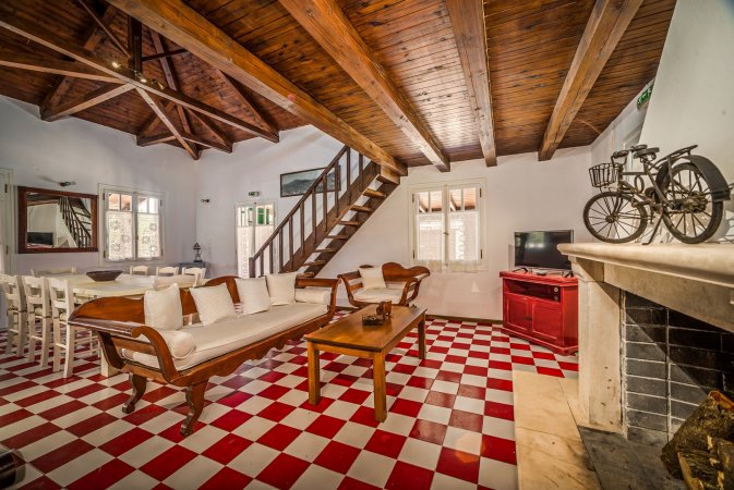 ERMIONI FOOD & WINE VILLA — фотографија 4
