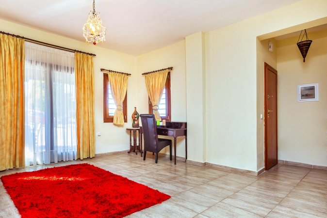 Ermis Villa [Akritas Ef Zin Villas & Suites] — снимка 5