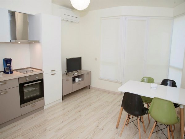 Asparuh Studios for rent — fotoğraf 1