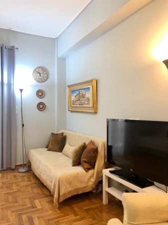 80m2 красив ап, на 5 мин. Пеша до акрополис — снимка 3