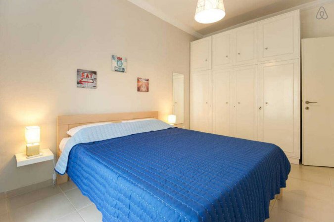 Sea view apartment 10 min from city center — снимка 4