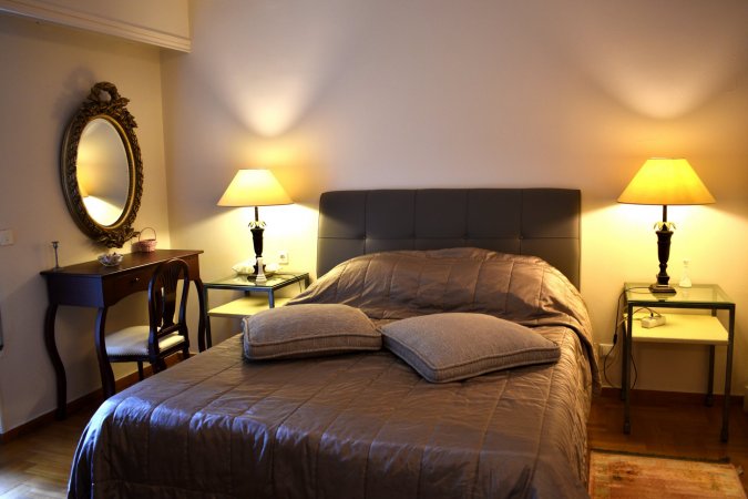 Cosy apartment in Athens-next to Syntagma Square — снимка 2