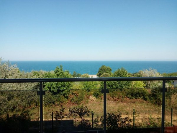 Two-storey apartment with a view to the Sea and its own plot! — фотографија 5