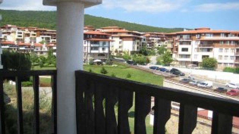 Апартамент в комлекс Сън Коуст 40 м. от моря 105 кв.м — снимка 3