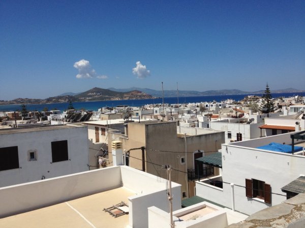Economy triple room Naxos city center — снимка 3