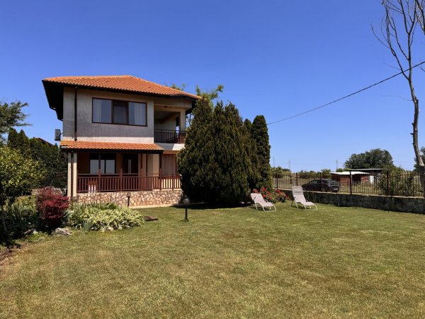 Villa Sunrise with a sea view in  peaceful place — фотографија 1