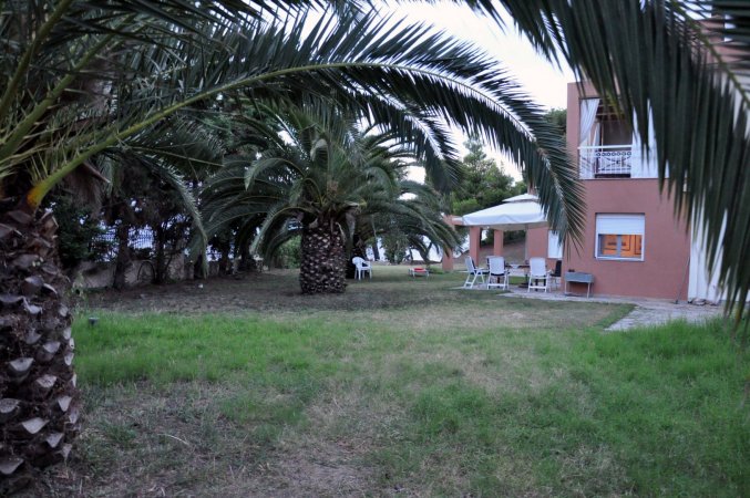 Seaside Luxury Apartment Neos Marmara — снимка 1
