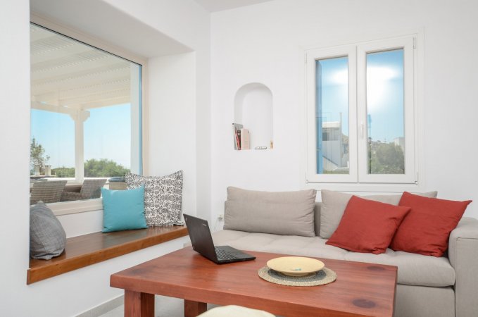 Beachfront deluxe villa with sea view M. Vigla Naxos — снимка 4