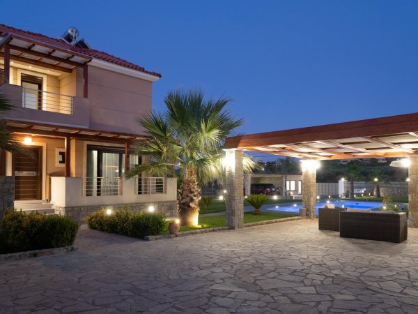 Villa David with private pool — снимка 4