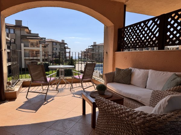 Sunny Studio w/ Pool View | Kaliakria — снимка 2