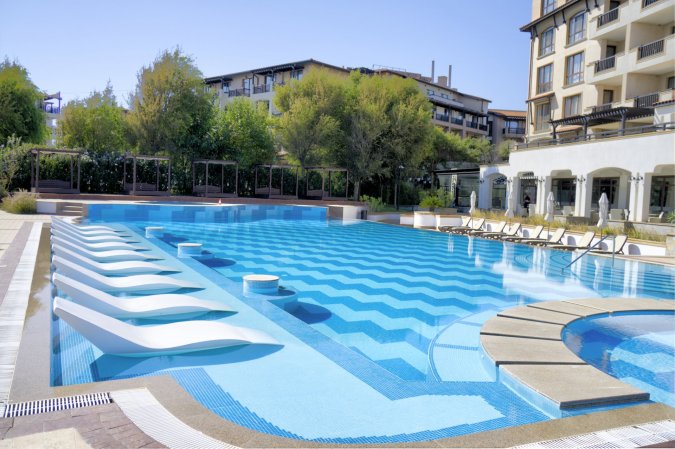 Oasis Beach Club Luxury Sea View Apartment — снимка 5