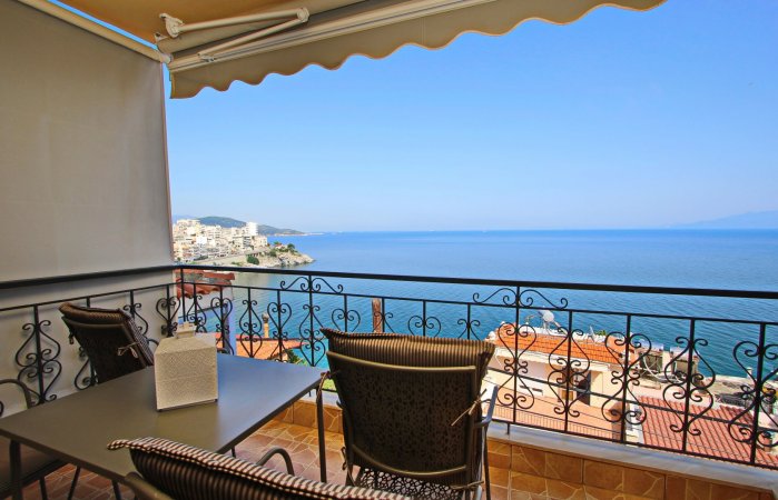 Old town luxury suite — снимка 2